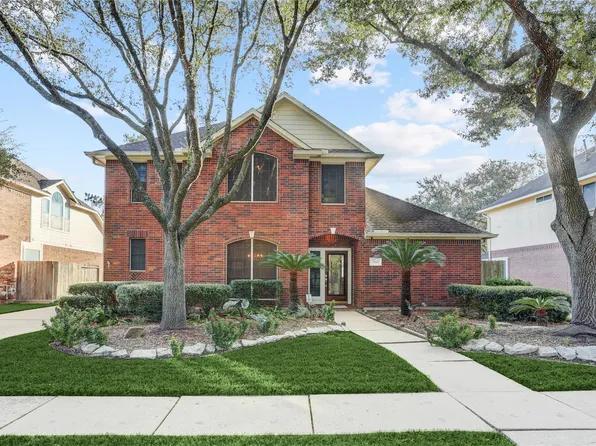 2807 Red Oak Ln, Pearland, TX 77584