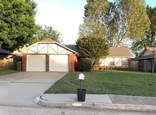 822 Euclid St, Yukon, OK 73099