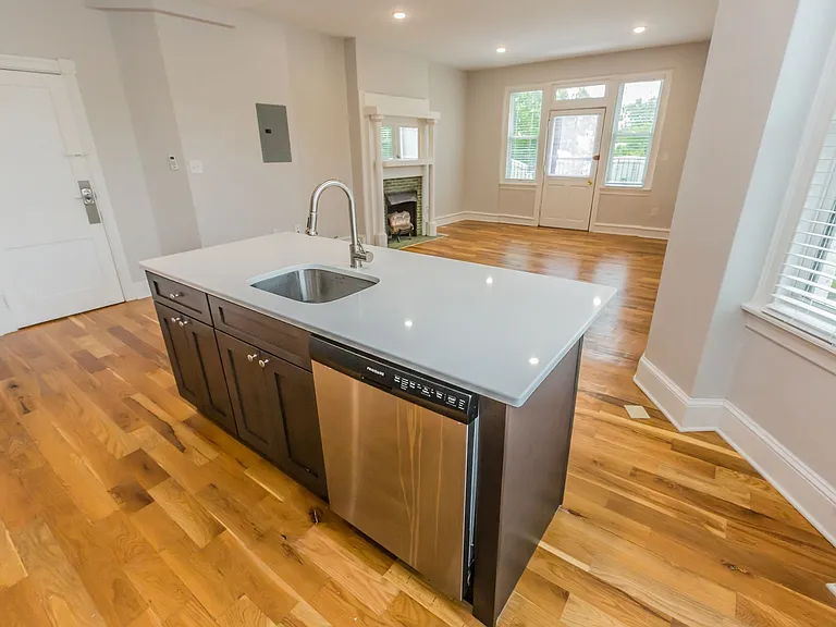 332 West Hortter Street — Photo 15