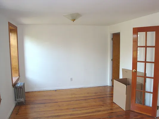 Rented by Carroll Gardens Realty | media 23