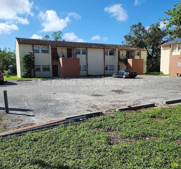 2510 Central Ave #6