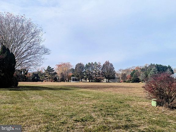 5th image of 3 Southwood Shores Dr