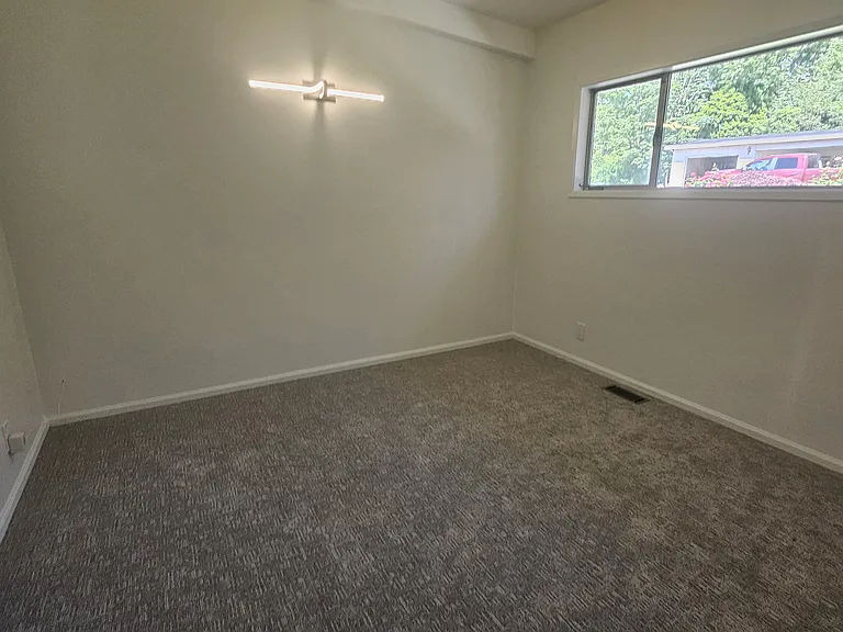 3803 E Lake Sammamish Shore Ln SE — Photo 22