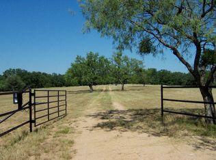 2754 Mas O Llan County Rd, Mason, TX 76856