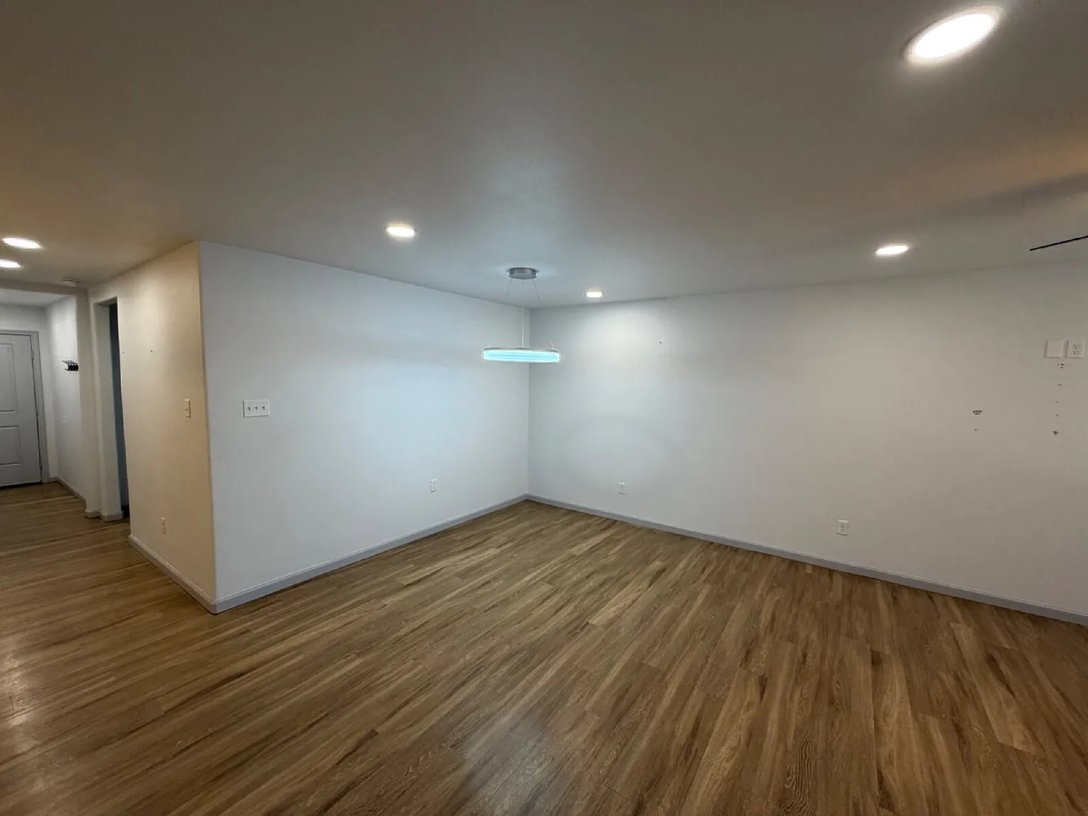 2 bed, 2.0 bath, 1346 sqft, $1,395 — Photo 3