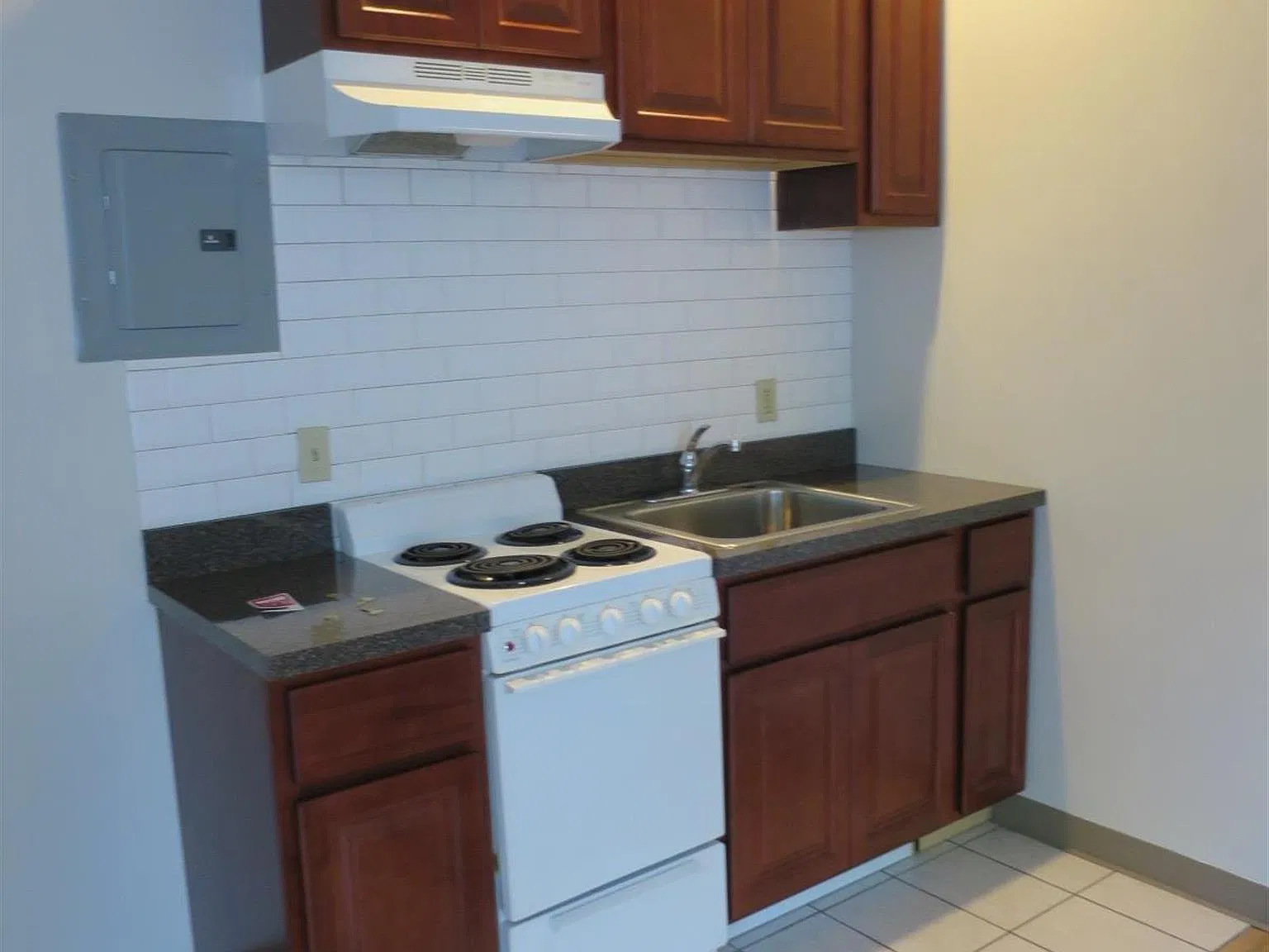 1 bed, $2,750 — Photo 3