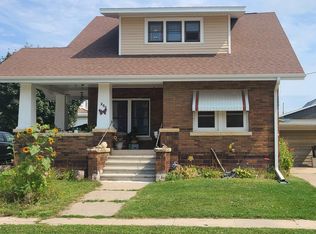 203 S Main St, Monona, IA 52159