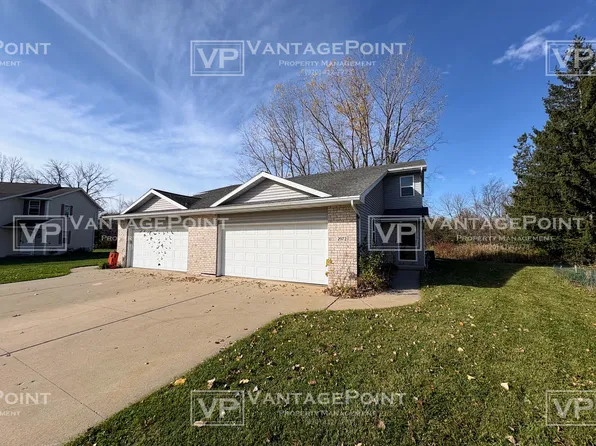 2972 Clifford Ct, Green Bay, WI 54311