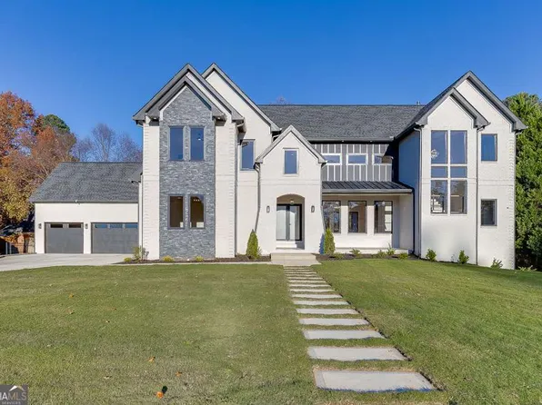 2329 Walker Dr, Lawrenceville, GA 30043