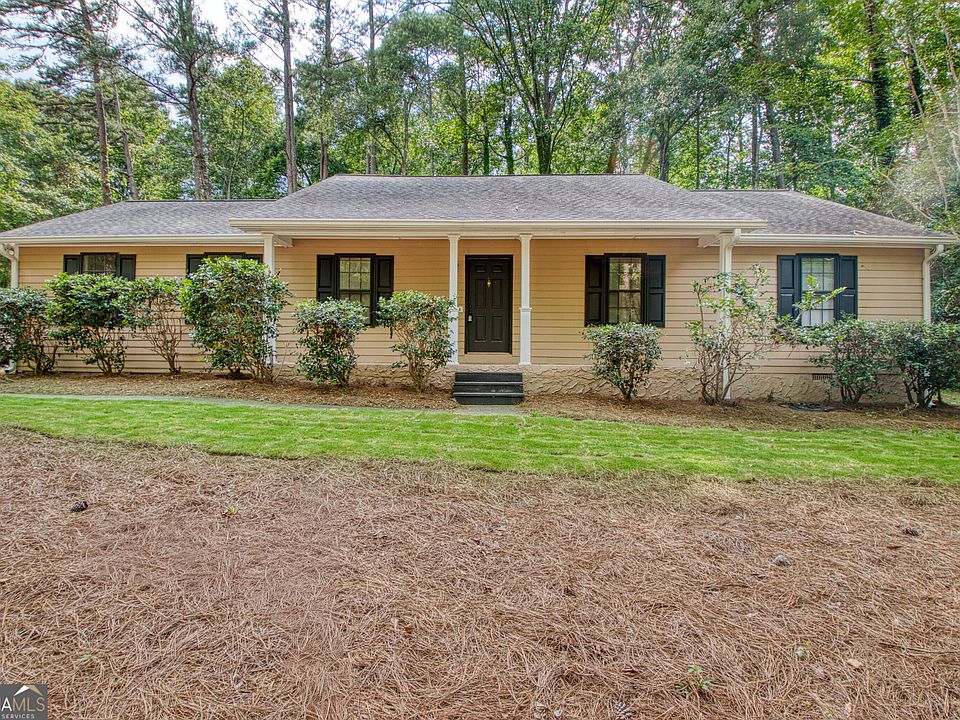 1st image of 260 Mimosa Dr