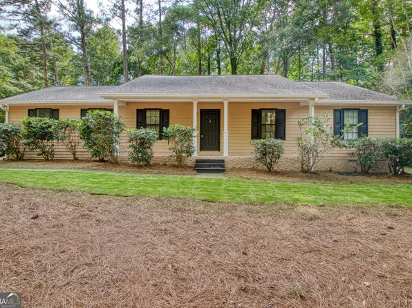 260 Mimosa Dr, Fayetteville, GA 30214