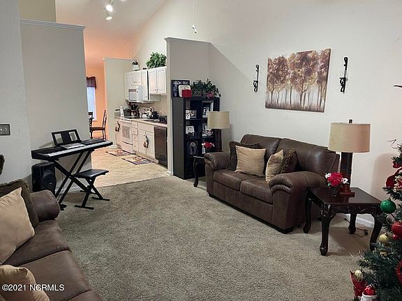 2nd image of 1112 Masters Lane #B