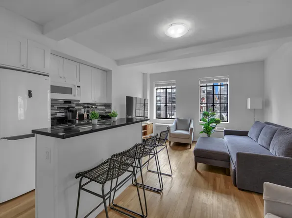 45 Tudor City Place image 1 of 14