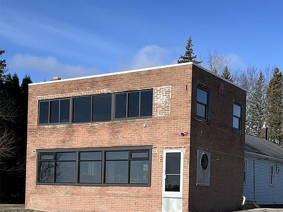 5th image of 6066 River Rd