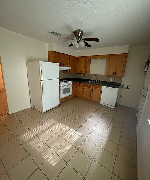 159 Bayou Rd #304 — Photo 21