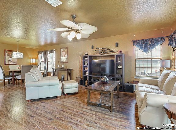 5th image of 6415 Kestrel Ln