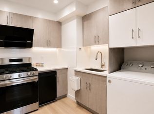 13119 Fowler Ave #4C, Flushing, NY 11355