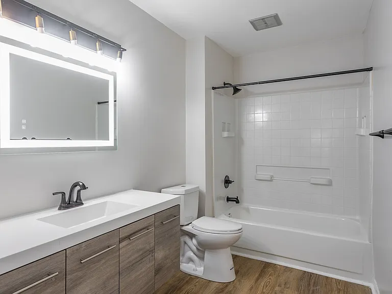 Grand Lake Townhomes - Renovated Home