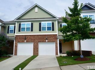 740 Silver Stream Ln, Cary, NC 27519