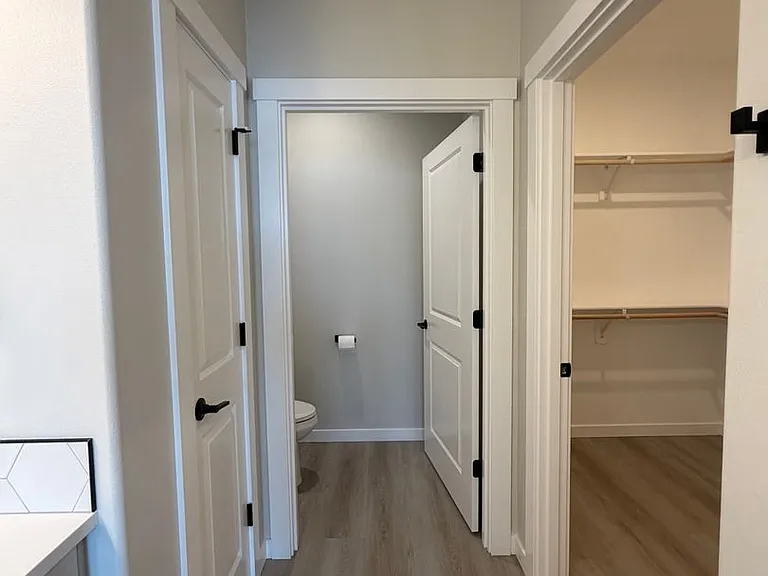 3375 S Nelson St — Photo 16