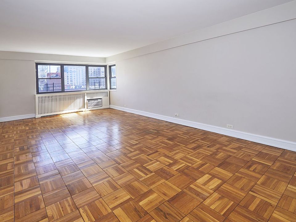 1st image of 1334 3rd Ave #8J