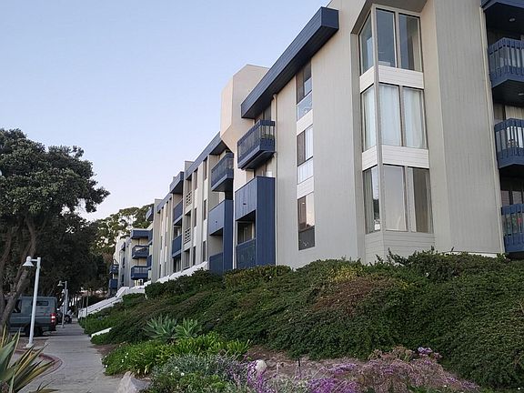 3rd image of 350 Paseo De Playa Unit 108