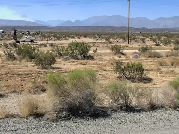 181 Ste Vic Pb Hwy, Palmdale, CA 93591