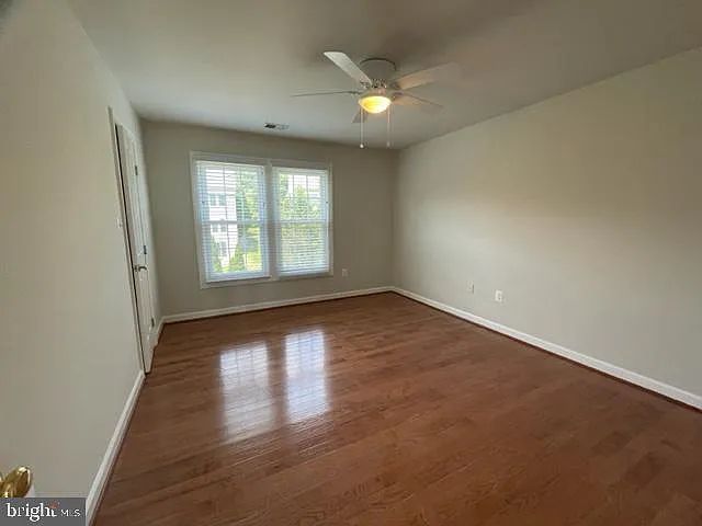 10804 Maplecrest Ln — Photo 24