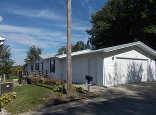 809 Quiet Harbor St, Creston, IA 50801