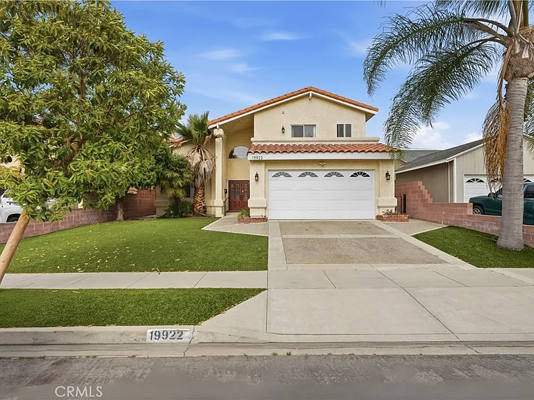 19922 Mansel Ave — Photo 3