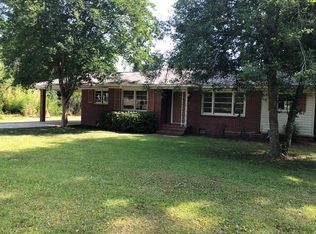 186 Washington St NW, Warwick, GA 31796