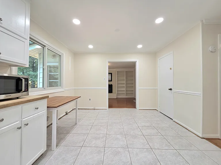 111 Tamarisk Ct — Photo 15