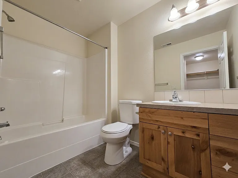 5344 SE 137th Ave — Photo 11