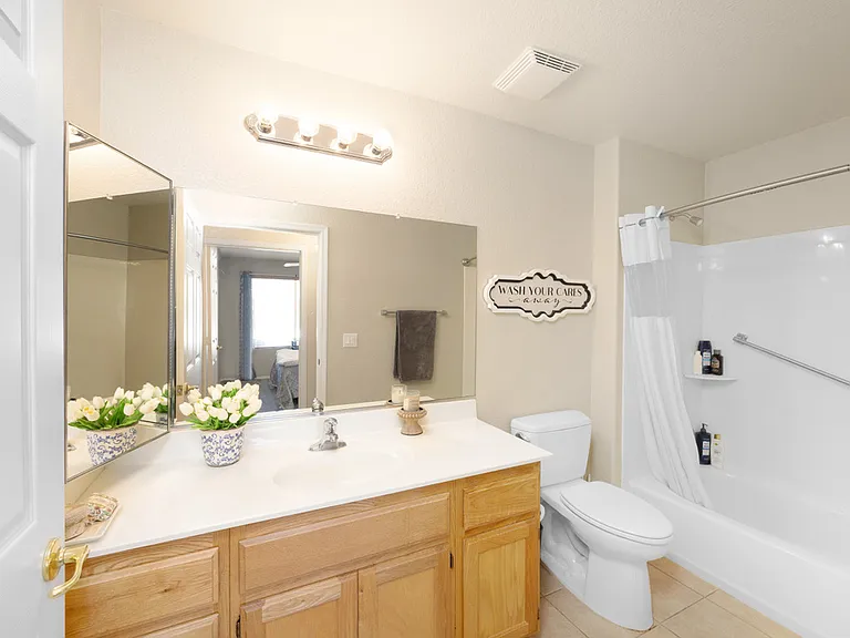 11360 E Keats Ave #20 — Photo 7