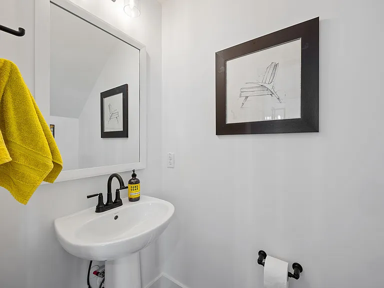 712 Rumbling Leaf Ln — Photo 18