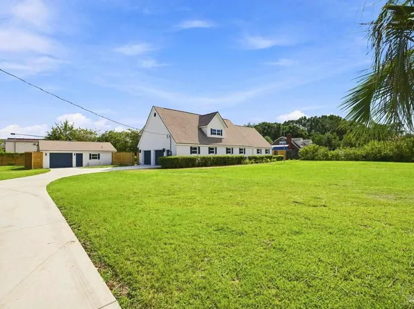 341 Lowell Ln, Pensacola, FL 32514