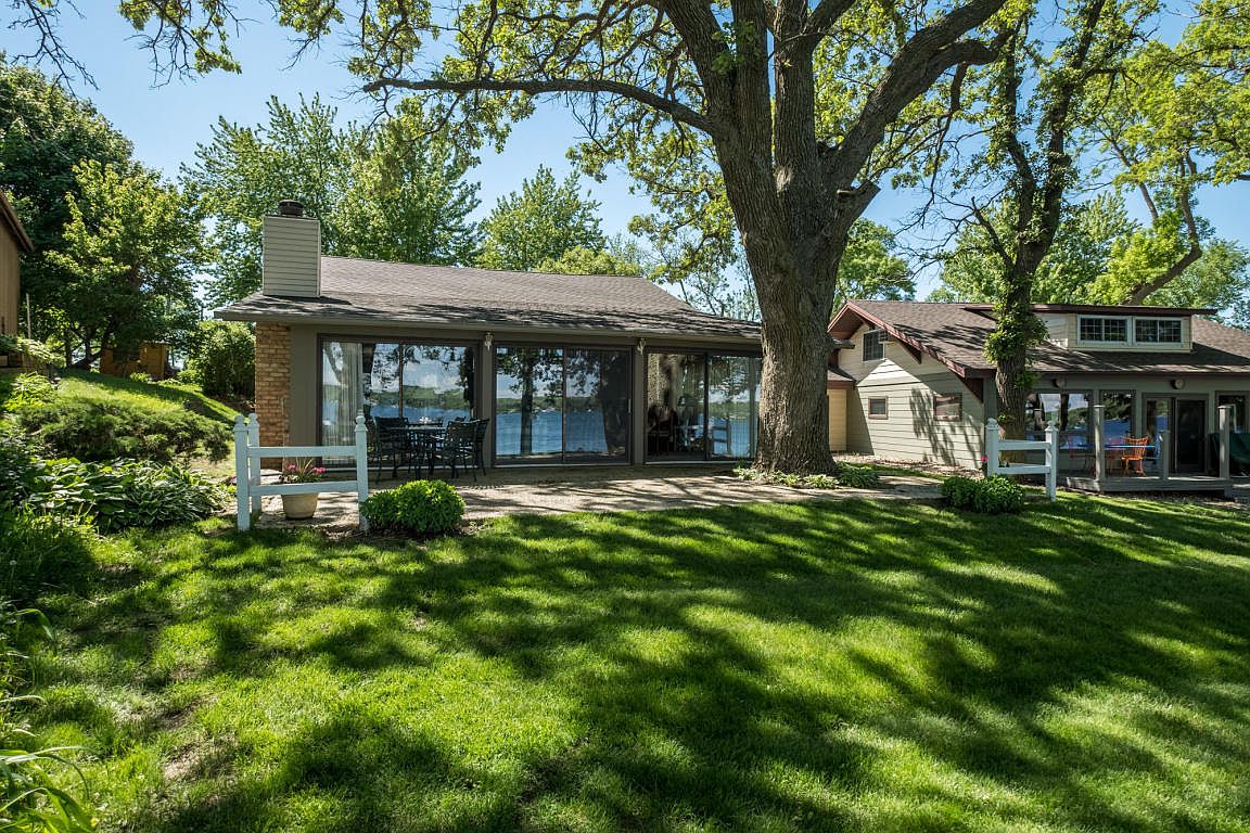 2524 Manhattan Blvd, Wahpeton, IA 51360 Zillow