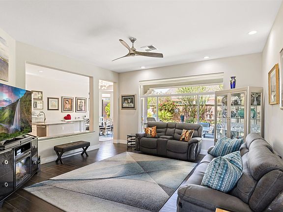 2nd image of 35375 Moorbrook Rd