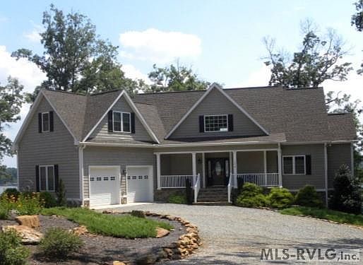 1st image of 104 Boyd Dr