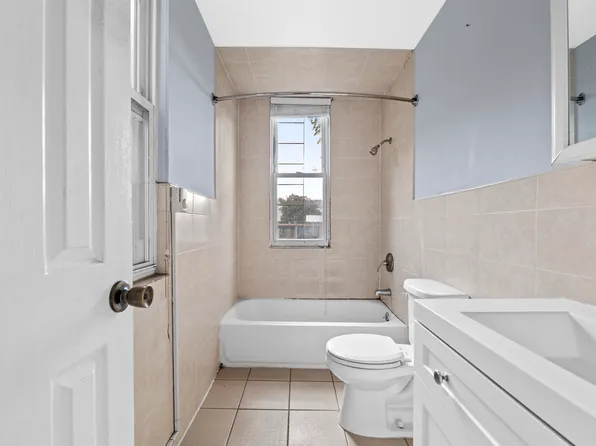 207 15th Street image 18 of 19