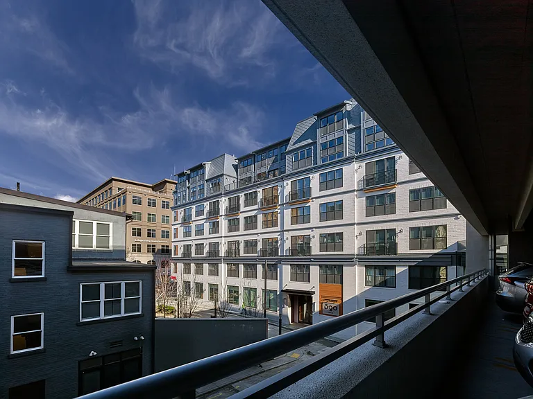 520 Lofts — Photo 11