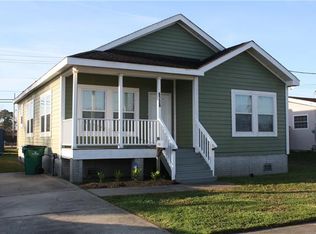 8728 Westgate St, Metairie, LA 70003
