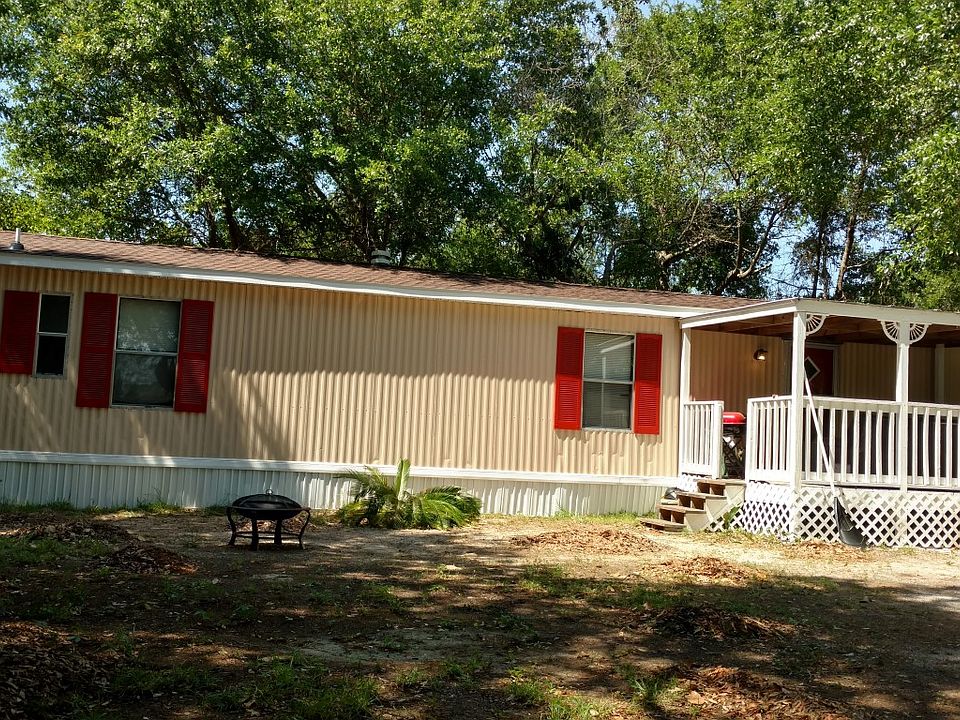 1st image of 213 Pine St