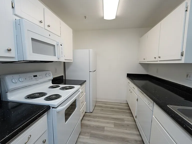 Walnut Grove Senior Apartments — Photo 7