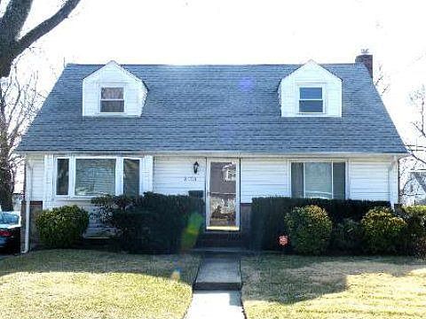 1st image of 2133 Oakwood Pl