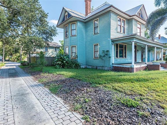 2nd image of 206 E Ross Ave APT A