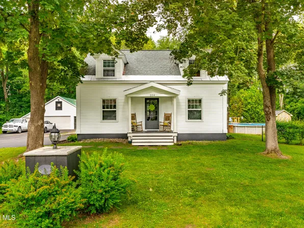 204 Ballston Avenue, Ballston Spa, NY 12020