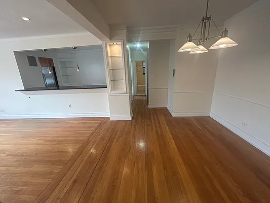 Rented by Alex Tembelis, LREB | media 2