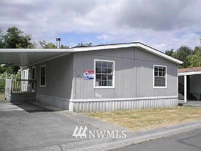 1st image of 704 87th Ave NE #20