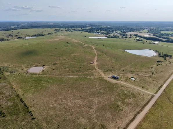3085 Cowboy Rd, Niotaze, KS 67355